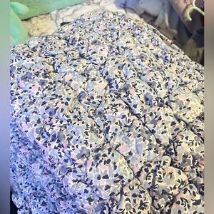 Rachel Zoe twin comforter with one matching pillow case